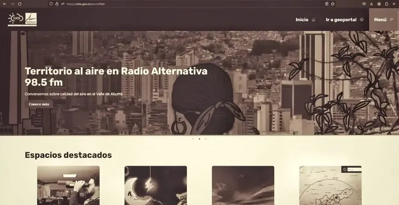 Captura del portal informativo del SIATA con una noticia destacada y espacios multimedia